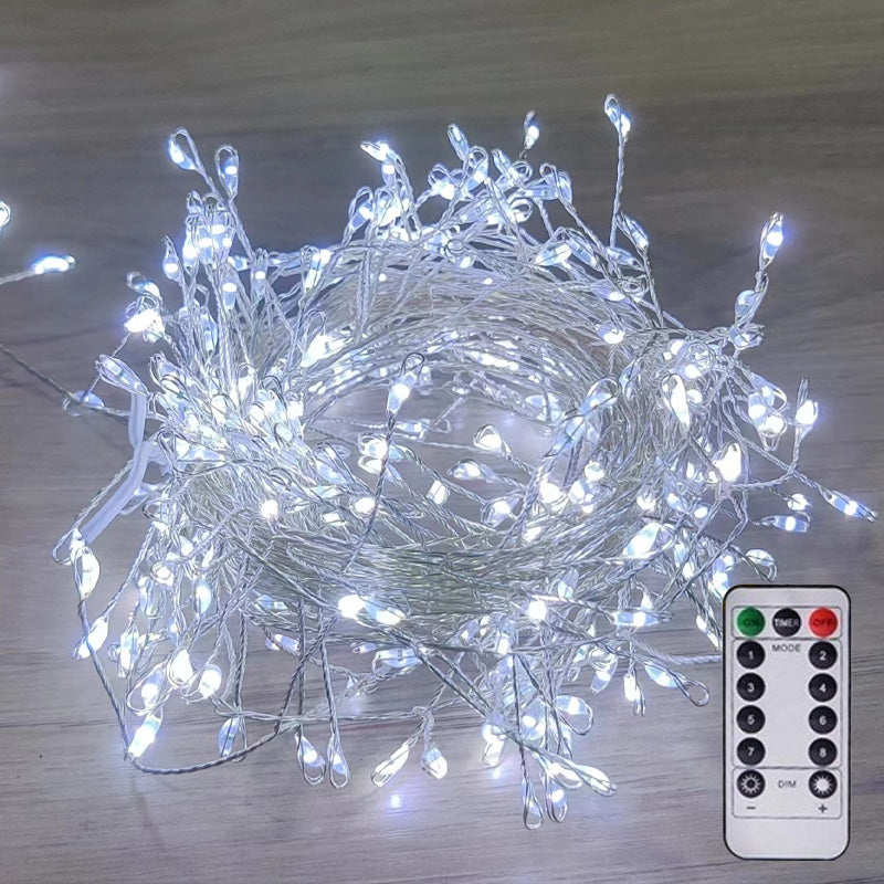 Guirlande lumineuse en fil de cuivre avec pétard